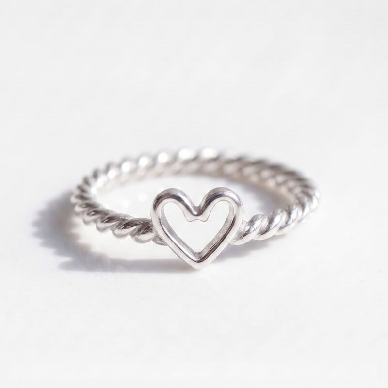 Twist Love Silver Ring