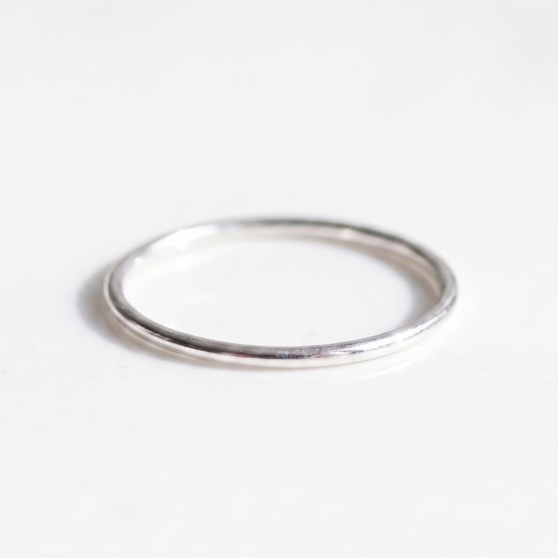 Slim Round Silver Ring